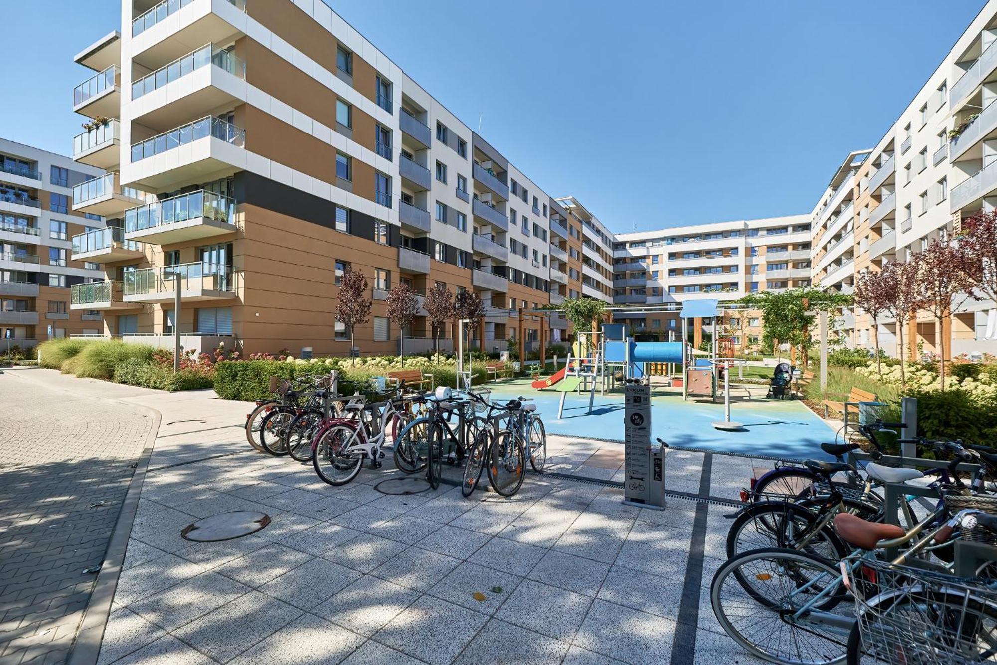 Exclusive Apartments Teczowa With Underground Parking By Noclegi Renters Wrocław Buitenkant foto
