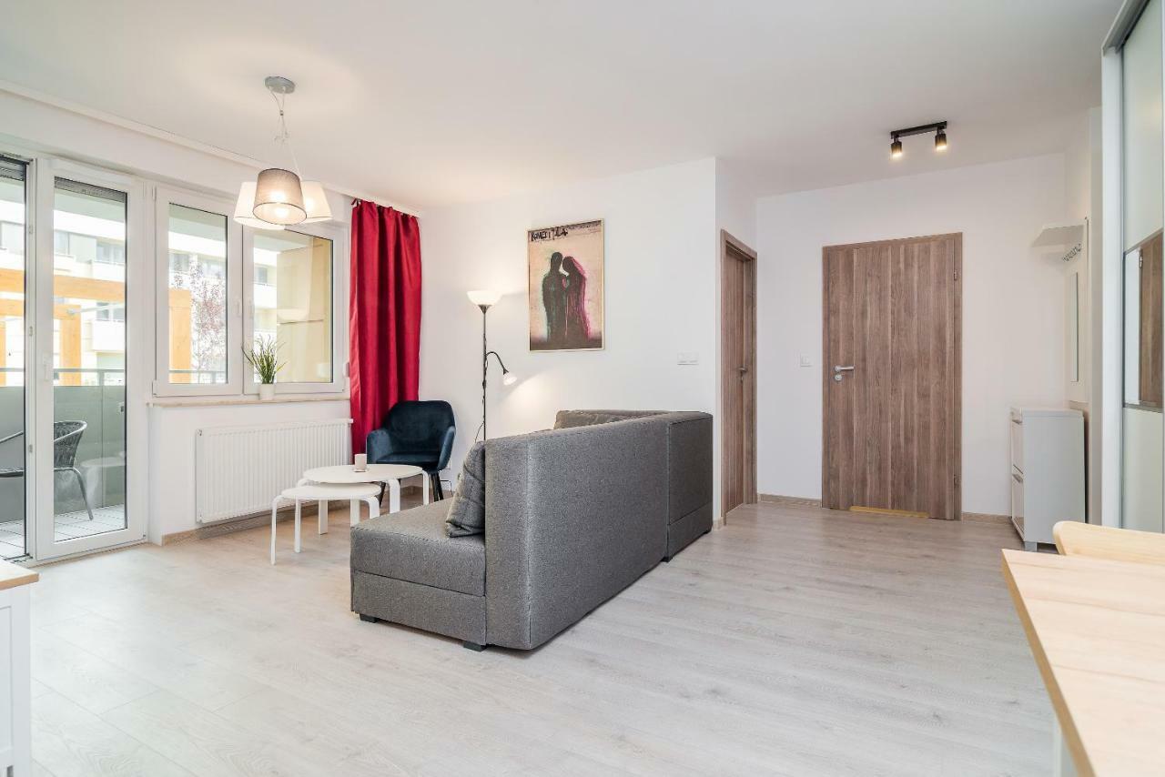 Exclusive Apartments Teczowa With Underground Parking By Noclegi Renters Wrocław Buitenkant foto