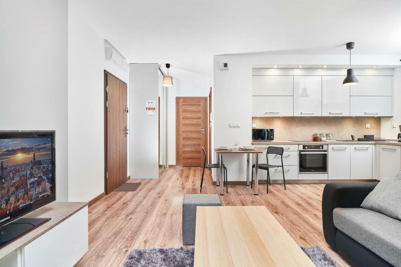 Exclusive Apartments Teczowa With Underground Parking By Noclegi Renters Wrocław Buitenkant foto